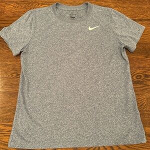 Nike Men's Gray T-Shirt
